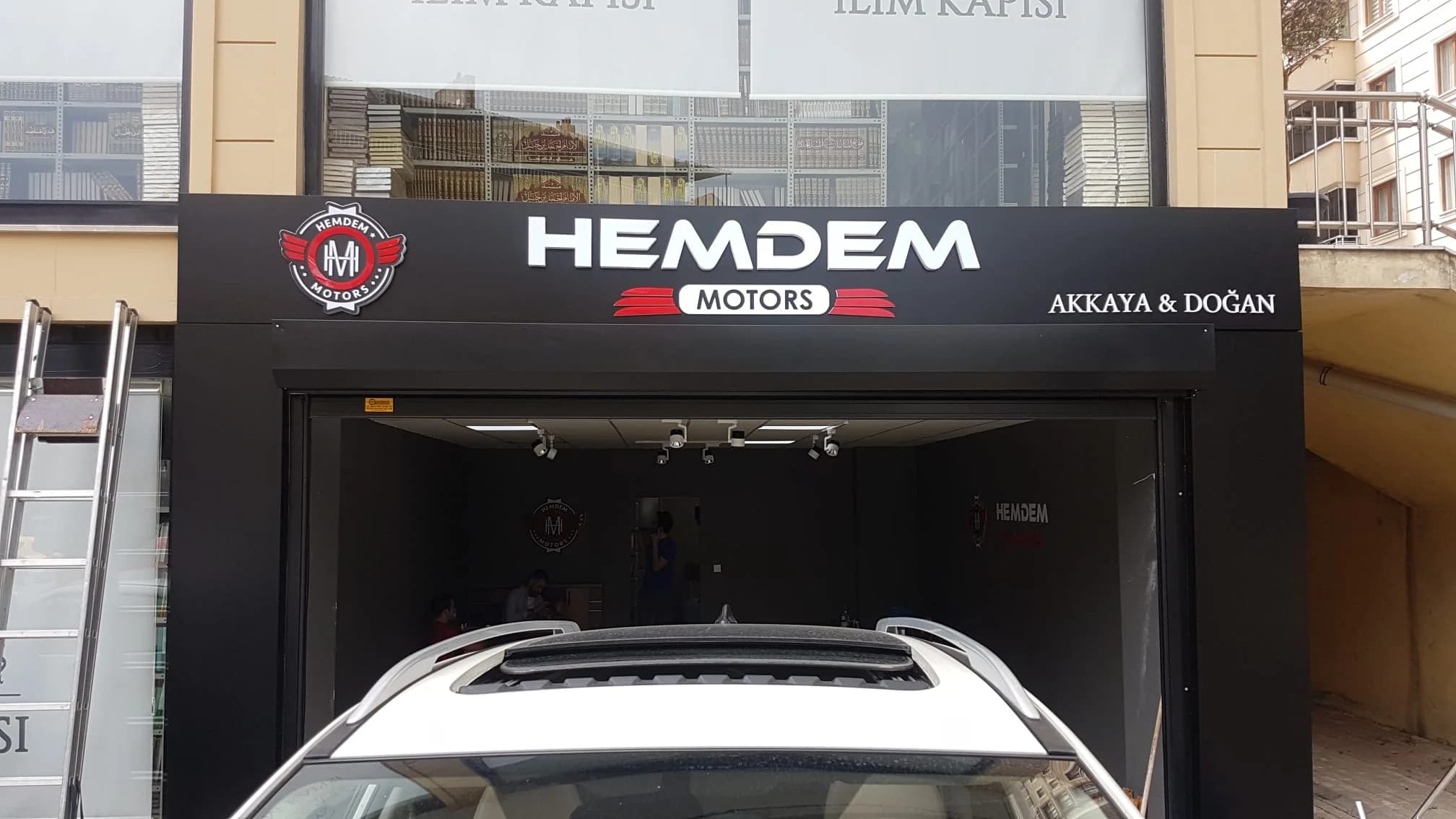 ışıklı pilon tabela