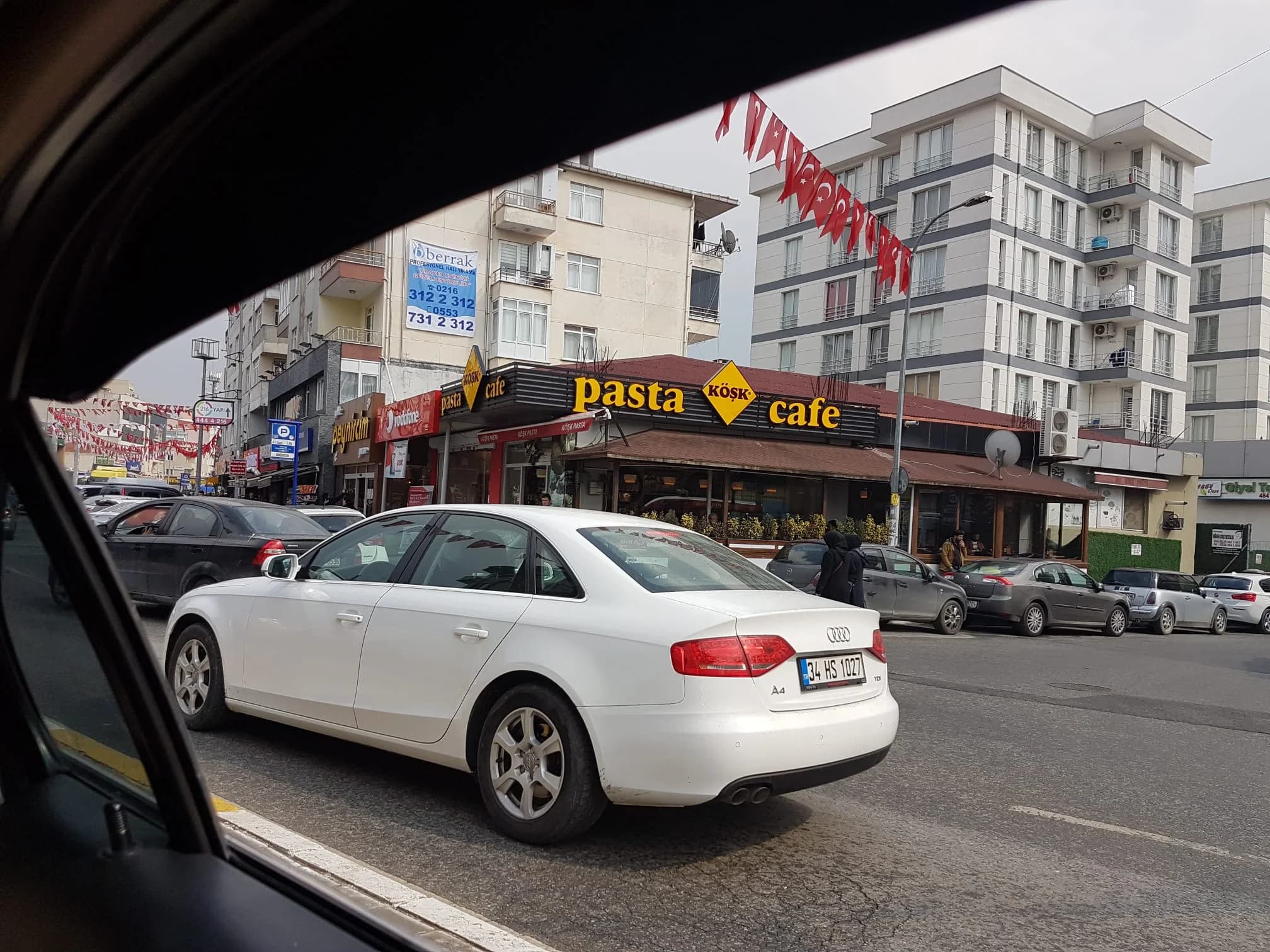 Oto Galeri Tabelası